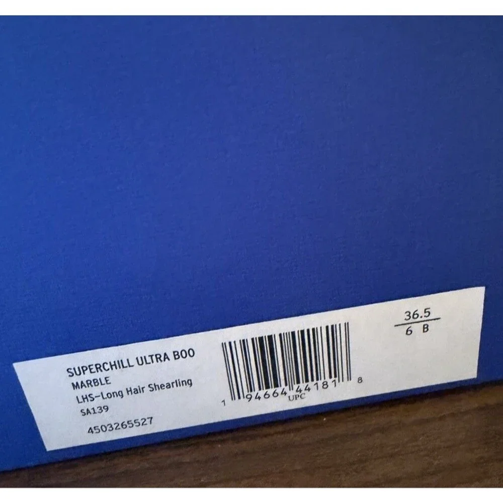 NEW STUART WEITZMAN White Lamb Shearling Mid Boots with Box Dust Bag US 6 36.5